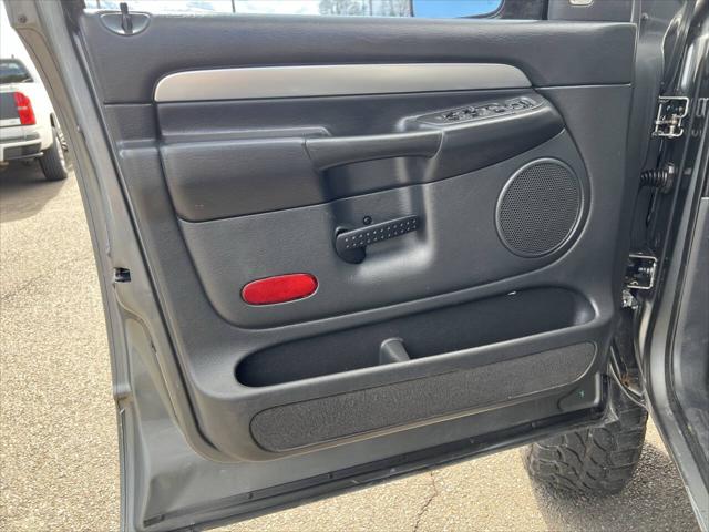 2005 Dodge Ram 2500 SLT/Laramie