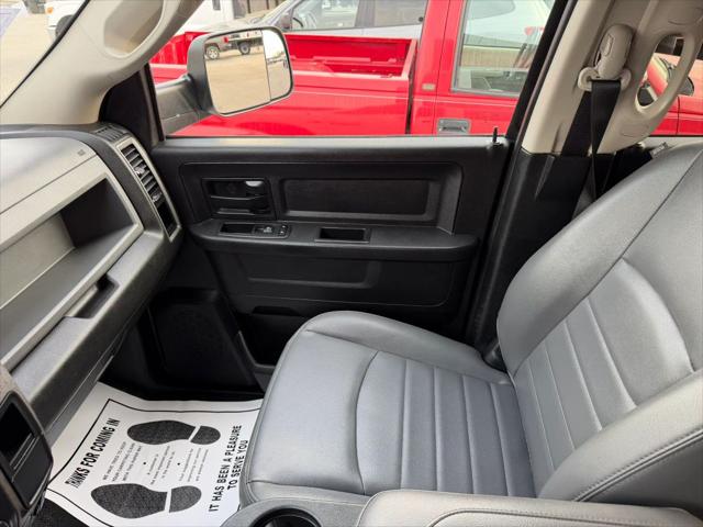 2017 Ram 2500 Tradesman Crew Cab 4x4 6'4" Box