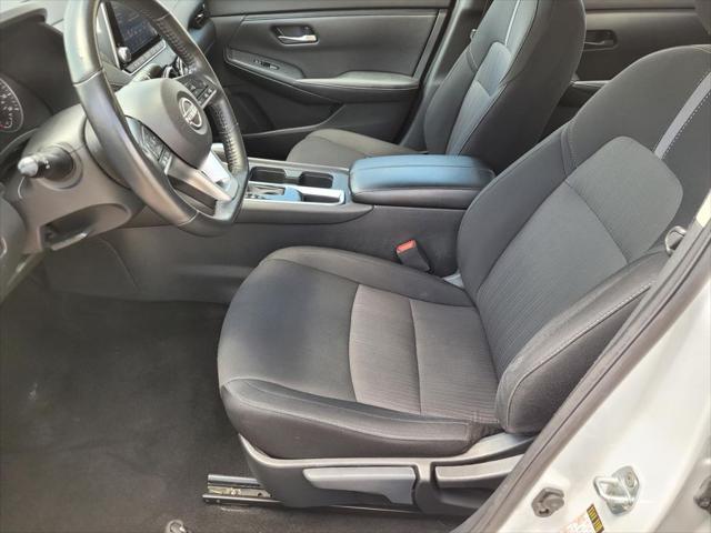 2024 Nissan Sentra SV Xtronic CVT