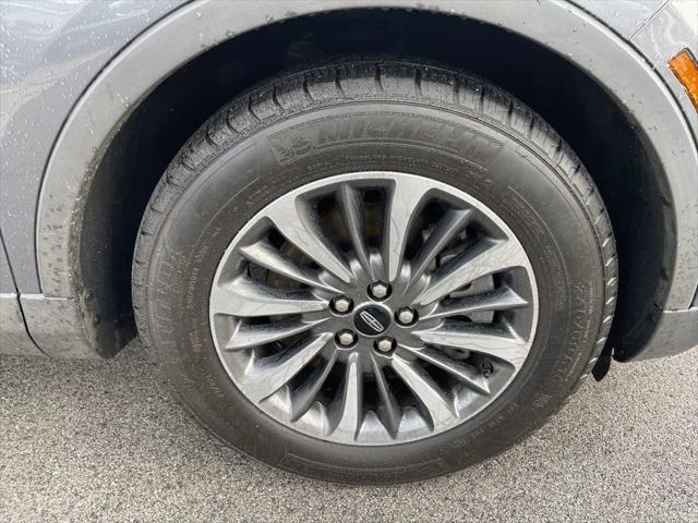 2022 Lincoln Nautilus Standard