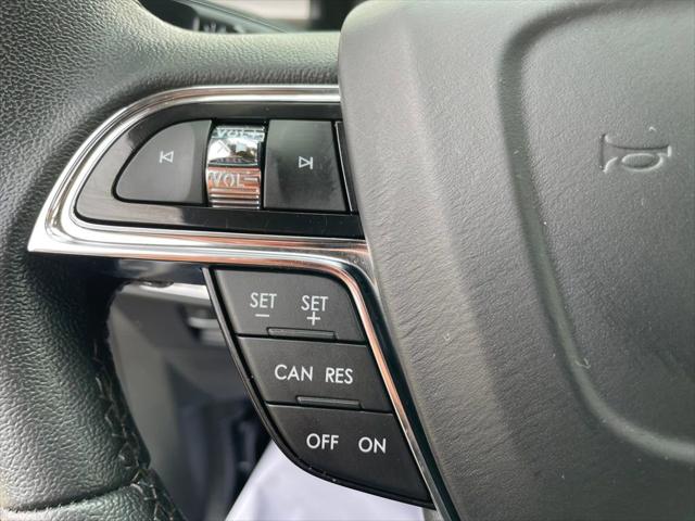2022 Lincoln Nautilus Standard