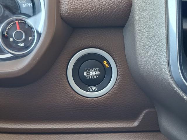 2019 Ram 1500 Laramie Crew Cab 4x4 5'7" Box