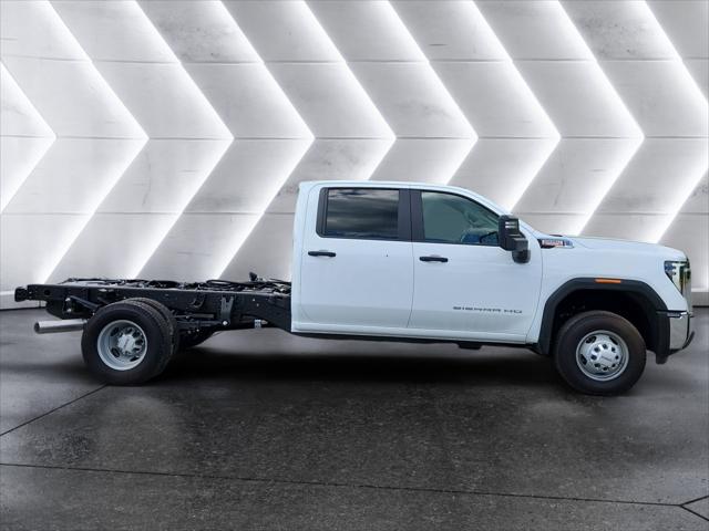 2026 GMC Sierra 3500HD Pro