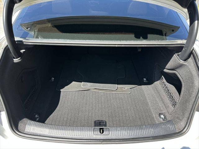 2019 Audi A4 40 Titanium Premium