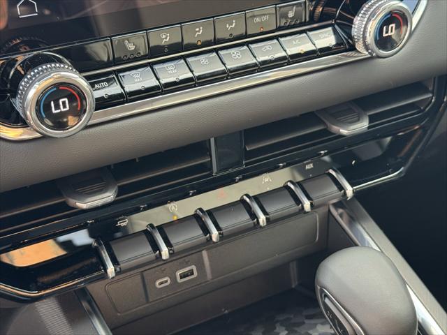 2026 GMC Canyon Elevation, RWD