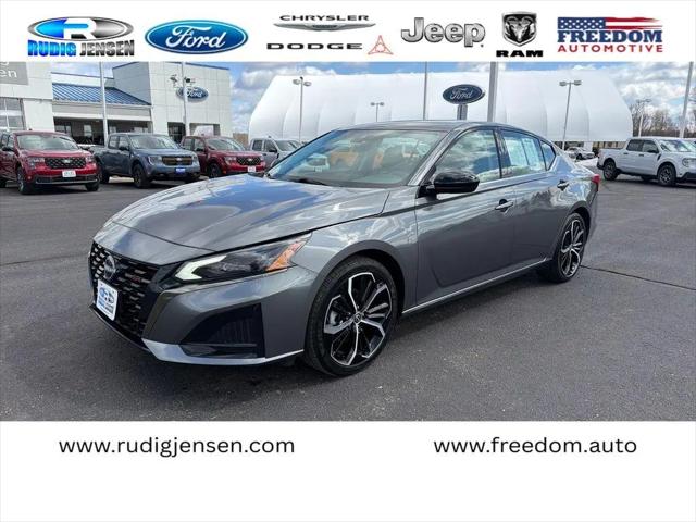 2025 Nissan Altima SR FWD for sale in New Lisbon, WI