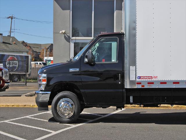 2026 Ford E-450 Cutaway Unknown