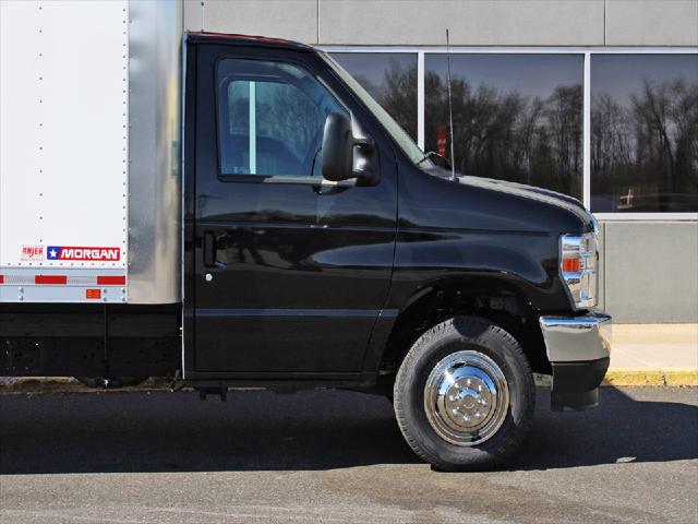2026 Ford E-450 Cutaway Unknown
