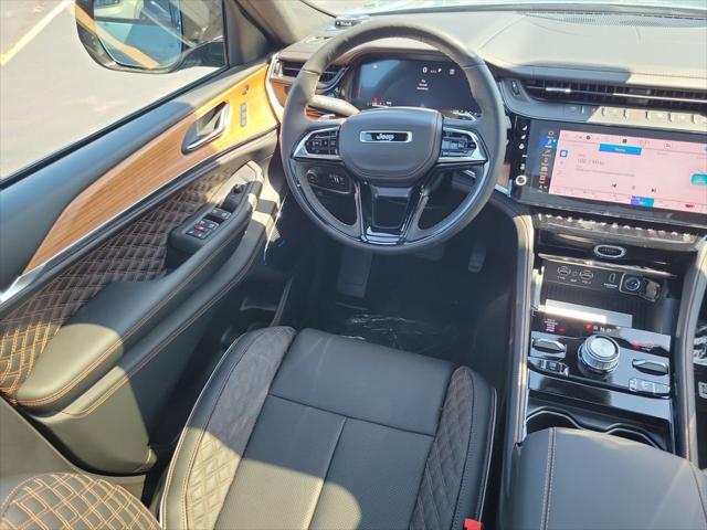 2026 Jeep Grand Cherokee Summit 4x4