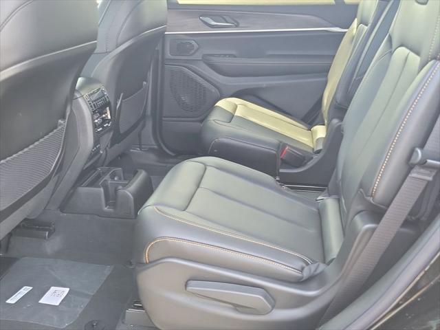 2026 Jeep Grand Cherokee 85th Anniversary Edition