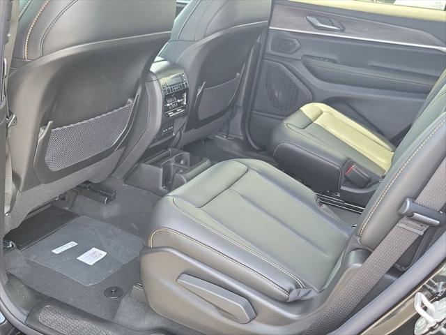 2026 Jeep Grand Cherokee 85th Anniversary Edition