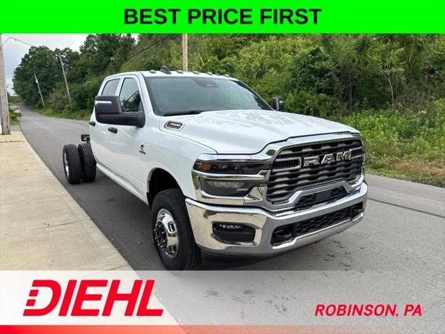 2026 RAM 3500 Chassis RAM 3500 TRADESMAN CREW CAB CHASSIS 4X4 60 CA