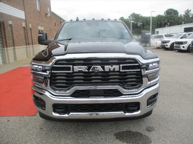 2026 RAM 3500 Chassis RAM 3500 TRADESMAN CREW CAB CHASSIS 4X4 60 CA