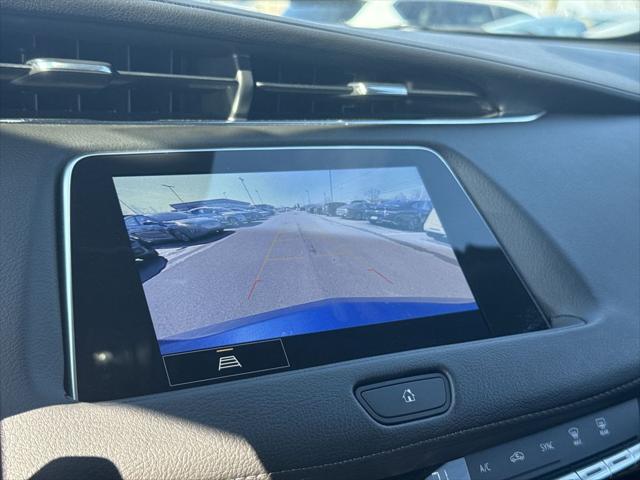 2023 Cadillac XT4 AWD Luxury