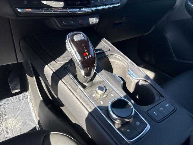 2023 Cadillac XT4 AWD Luxury