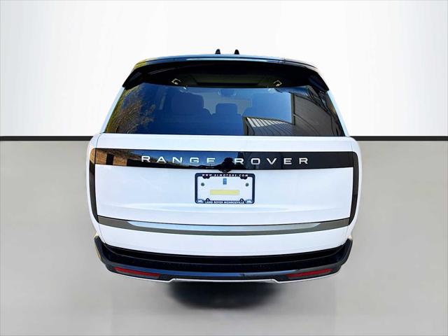2026 Land Rover Range Rover P400 SE 7 Seat