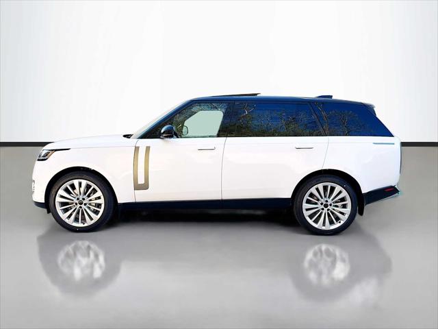 2026 Land Rover Range Rover P400 SE 7 Seat