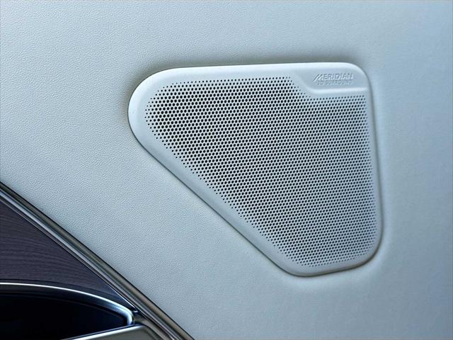 2026 Land Rover Range Rover P400 SE 7 Seat