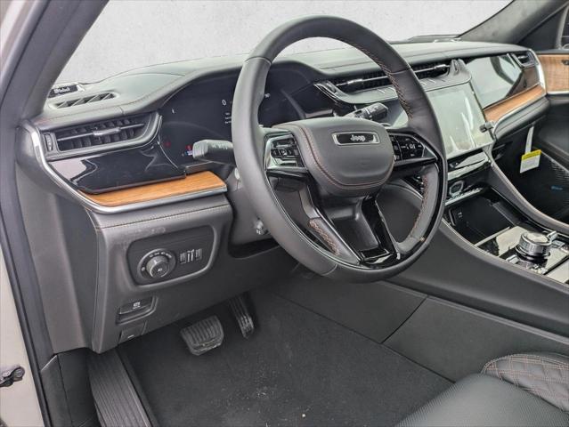 2026 Jeep Grand Cherokee GRAND CHEROKEE SUMMIT 4X4