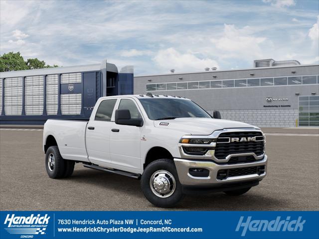 2026 RAM Ram 3500 RAM 3500 TRADESMAN CREW CAB 4X4 8 BOX