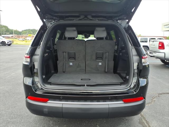 2026 Jeep Grand Cherokee Limited 4x2