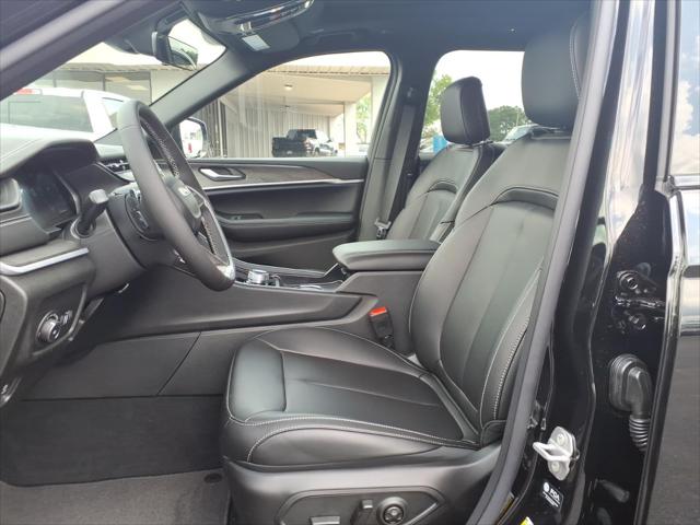 2026 Jeep Grand Cherokee Limited 4x2