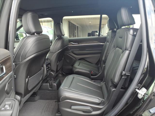 2026 Jeep Grand Cherokee Limited 4x2