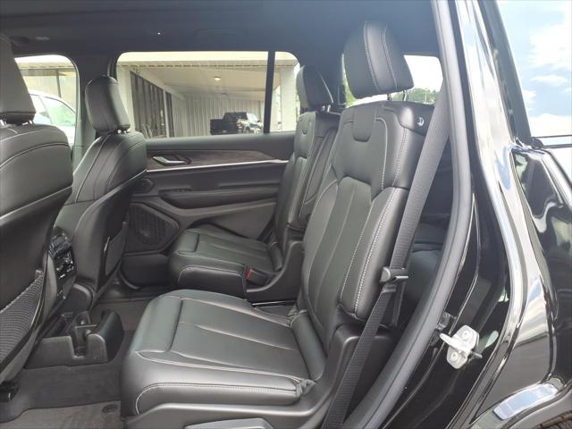 2026 Jeep Grand Cherokee Limited 4x2