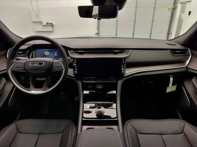 2026 Jeep Grand Cherokee Limited Reserve