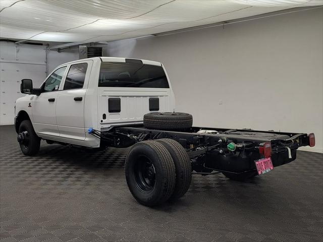 2026 RAM 3500 Chassis RAM 3500 TRADESMAN CREW CAB CHASSIS 4X4 60 CA