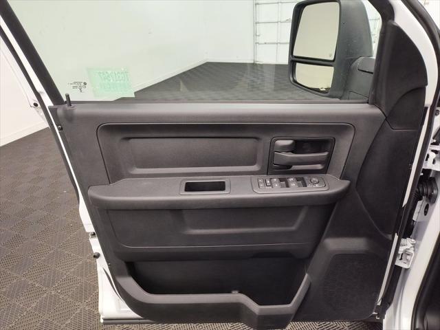 2026 Ram 3500 Tradesman/Big Horn