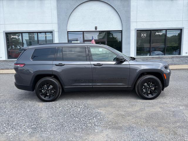 2026 Jeep Grand Cherokee GRAND CHEROKEE L LAREDO ALTITUDE 4X4 2026 Jeep Grand Cherokee GRAND CHEROKEE L LAREDO ALTITUDE 4X4