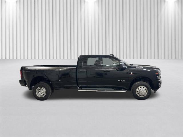 2026 RAM Ram 3500 RAM 3500 BIG HORN CREW CAB 4X4 8 BOX