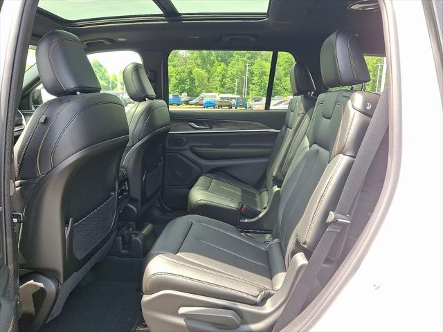 2026 Jeep Grand Cherokee 85th Anniversary Edition