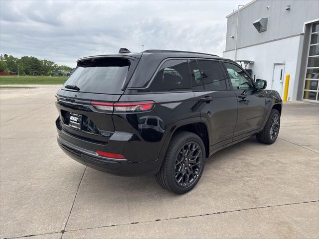2026 Jeep Grand Cherokee Summit 4x4