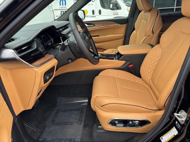 2026 Jeep Grand Cherokee Summit 4x4