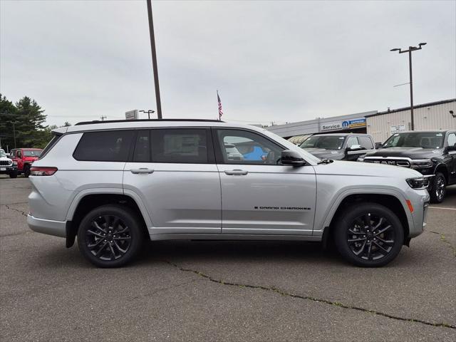 2026 Jeep Grand Cherokee Limited Reserve