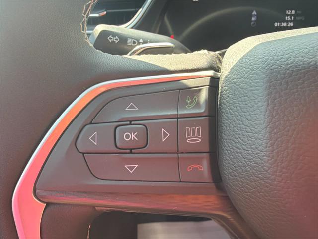 2026 Jeep Grand Cherokee Laredo 4x2