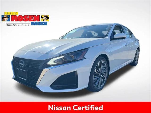 2024 Nissan Altima SL FWD for sale in Greenfield, WI