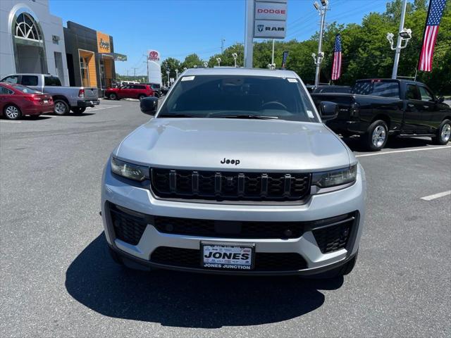 2026 Jeep Grand Cherokee 85th Anniversary Edition