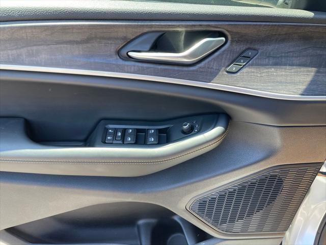 2026 Jeep Grand Cherokee 85th Anniversary Edition