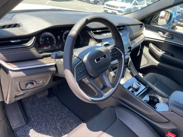 2026 Jeep Grand Cherokee 85th Anniversary Edition