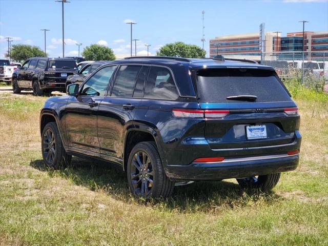 2026 Jeep Grand Cherokee GRAND CHEROKEE LIMITED RESERVE 4X4