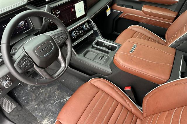 2026 GMC Sierra 2500HD Crew Cab, Standard Bed, Denali Ultimate, 4WD