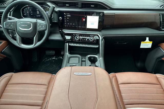 2026 GMC Sierra 2500HD Crew Cab, Standard Bed, Denali Ultimate, 4WD