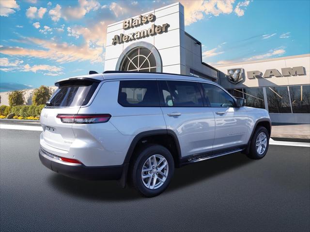 2026 Jeep Grand Cherokee GRAND CHEROKEE L LAREDO 4X4 2026 Jeep Grand Cherokee GRAND CHEROKEE L LAREDO 4X4
