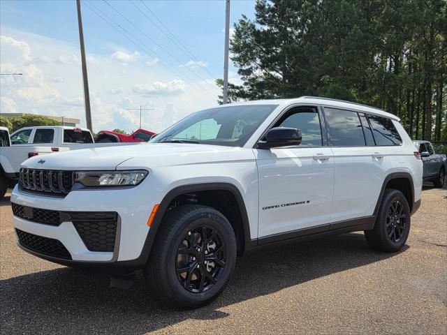 2026 Jeep Grand Cherokee GRAND CHEROKEE L LAREDO ALTITUDE 4X2 2026 Jeep Grand Cherokee GRAND CHEROKEE L LAREDO ALTITUDE 4X2