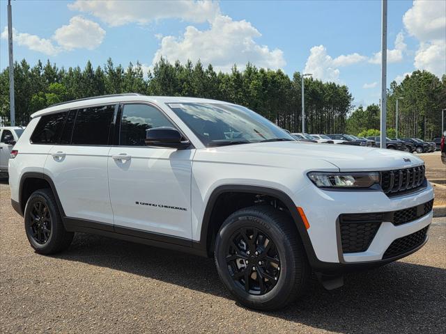 2026 Jeep Grand Cherokee GRAND CHEROKEE L LAREDO ALTITUDE 4X2 2026 Jeep Grand Cherokee GRAND CHEROKEE L LAREDO ALTITUDE 4X2