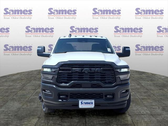 2026 RAM 3500 Chassis RAM 3500 TRADESMAN CREW CAB CHASSIS 4X4 60 CA