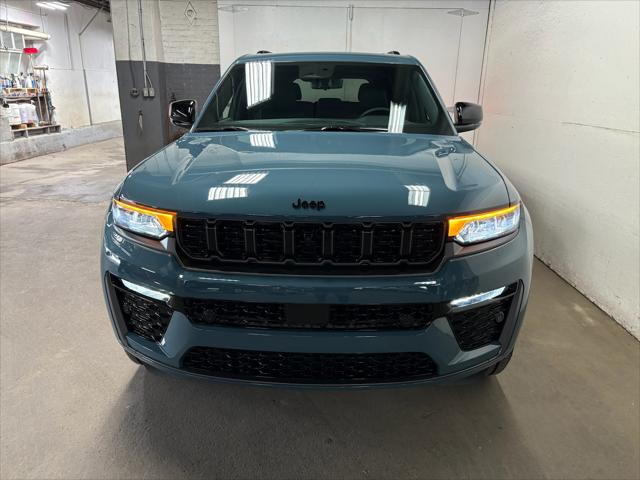 2026 Jeep Grand Cherokee Limited Reserve